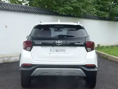 2022 Toyota Yaris L Zhixuan X 1.5L CVT Leading Plus, белый — фото 7
