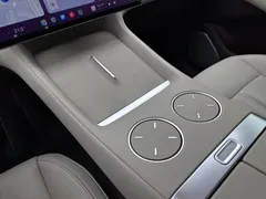 2025 Xiaomi YU7 RWD Long Range — фото 13