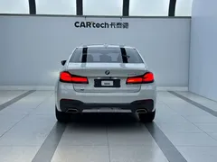 2021 BMW 5 Series 530Li xDrive Luxury Package, белый — фото 4