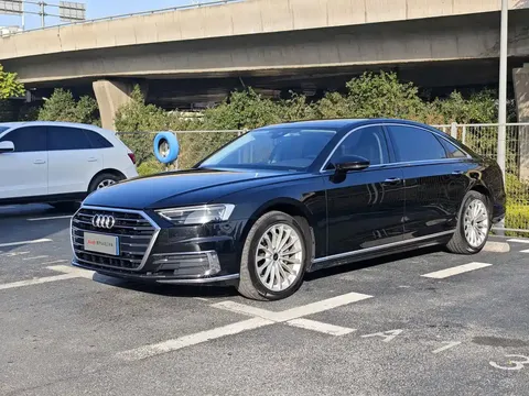 2022 Audi A8L 50 TFSI quattro Comfort Collector's Edition