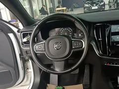 2022 Volvo S60 B4 Luxury, белый — фото 11