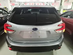 2021 Subaru Forester 2.0i Luxury — фото 6