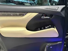 2020 Toyota Alphard 2.5L Hybrid Premium, чёрный — фото 18