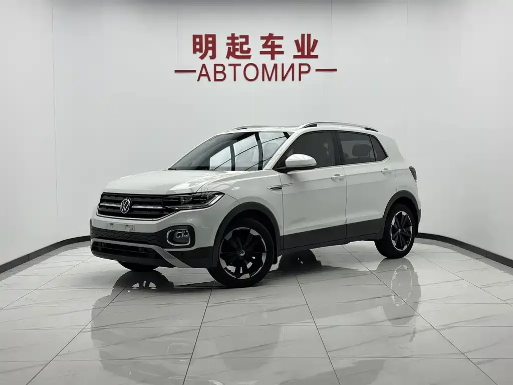 2021 Volkswagen Tacqua 1.5L AT