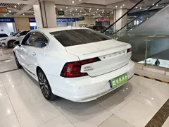 2021 Volvo S90, белый — фото 9