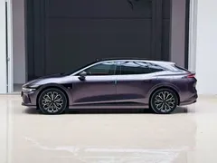 2025 Zeekr 007 GT RWD ADAS 75kWh — фото 6