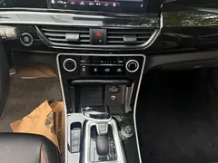 2023 Kia Seltos 1.5L CVT Luxury — фото 8