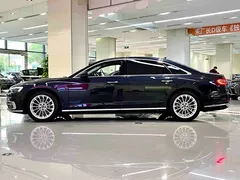 2021 Audi A8L 50 TFSI quattro Comfort, чёрный — фото 3