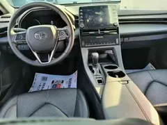 2019 Toyota Avalon Hybrid 2.5L Luxury, белый — фото 15