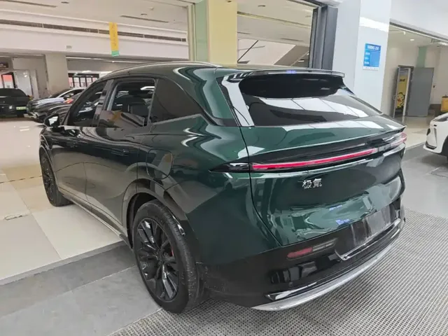 2025 Zeekr 7X 100kWh Long Range RWD Smart Driving