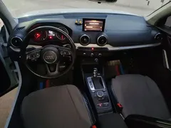 2021 Audi Q2L 35 TFSI Sport, белый — фото 10