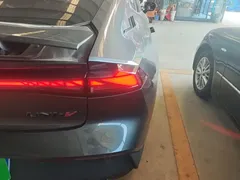2022 Changan UNI-V 1.5T Premium — фото 8