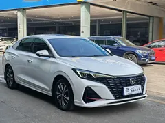 2022 Changan Eado PLUS 1.4T GDI DCT Premium, белый — фото 3