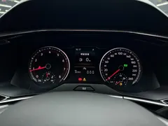 2022 Volkswagen Tayron 280TSI 2WD Luxury, белый — фото 13