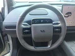 2025 Li Auto i6 2WD Standard, белый — фото 9