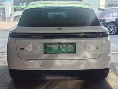 2025 Li Auto i6 2WD Standard, белый — фото 12
