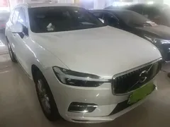 2021 Volvo XC60 4WD Luxury, белый — фото 4
