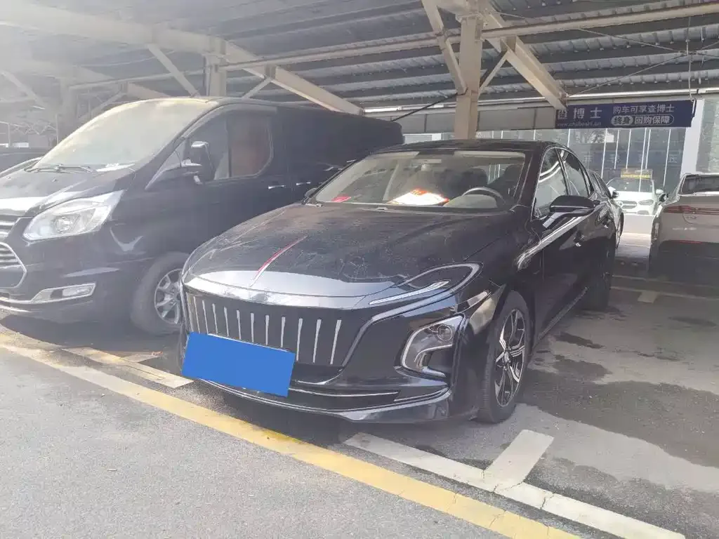 2023 Hongqi E-QM5 Basic Mobility