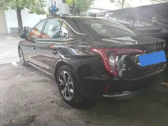 2023 Hongqi E-QM5 Basic Mobility, чёрный — фото 8