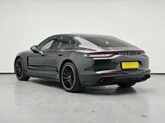 2022 Porsche Panamera 4S 2.9T, чёрный — фото 6