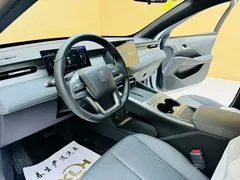 2026 BYD Qin PLUS DM-i PHEV 210km Progressive, белый — фото 4