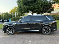 2026 Aito M7 EV Max Long Range 5-seat 192-line LiDAR, чёрный — фото 3