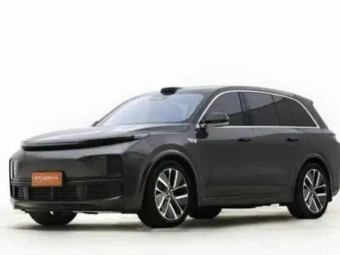 2024 Li Auto L8