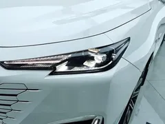 2021 Changan UNI-K 2.0T Premium, белый — фото 5