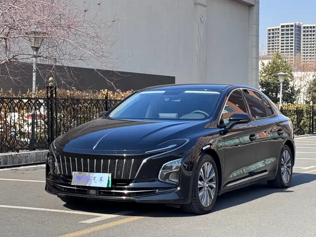 2024 Hongqi E-QM5 EV 610km Plus