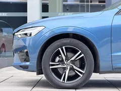 2021 Volvo XC60 4WD Sport, синий — фото 6