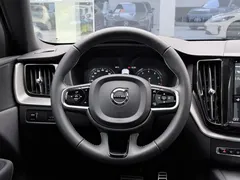 2021 Volvo XC60 4WD Sport, синий — фото 17