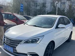 2019 Changan Eado DT 1.6L AT, белый — фото 2