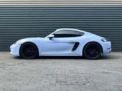 2022 Porsche 718 Cayman 2.0T, белый — фото 3