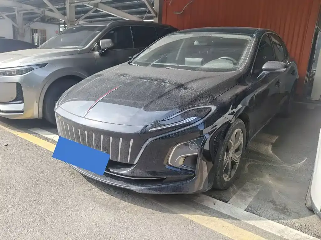 2023 Hongqi E-QM5 Basic Mobility