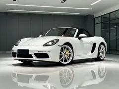 2020 Porsche 718 Boxster 2.0T, белый — фото 1