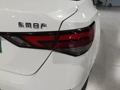 2021 Nissan Sylphy 1.6L XL CVT, белый — фото 8