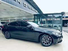 2022 BMW 6 Series GT 630i Luxury Design Package, чёрный — фото 2