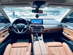 2022 BMW 6 Series GT 630i Luxury Design Package, чёрный — фото 4
