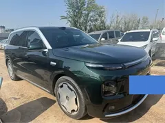 2026 Leapmotor D19 EV 720 Premium 6-Seater, зелёный — фото 3