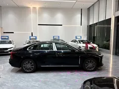2025 Hongqi H6 2.0T, чёрный — фото 4