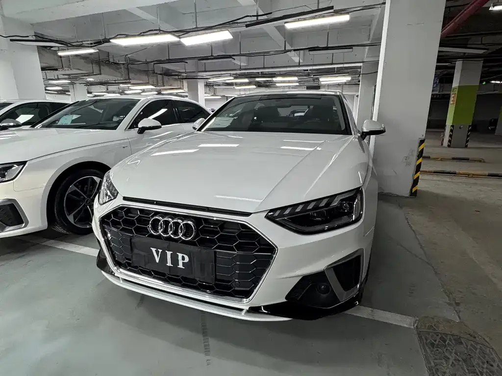 2022 Audi A4L 40 TFSI Fashion Dynamic