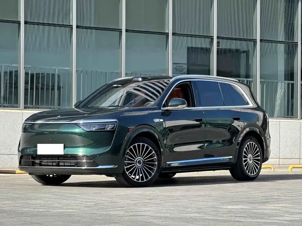 2025 Aito M8 EREV Ultra 53.4kWh 6-seat 192-line LiDAR