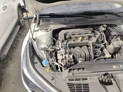 2021 Hyundai Elantra 1.5L CVT LUX Premium, белый — фото 20
