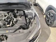 2021 Hyundai Elantra 1.5L CVT LUX Premium, белый — фото 21