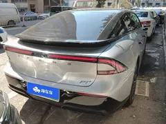 2024 Xpeng P7+ Long Range Max — фото 3