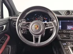 2021 Porsche Macan 2.0T — фото 12