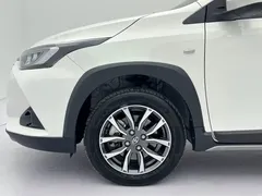 2022 Toyota Yaris L Zhixuan X 1.5L CVT Luxury Plus, белый — фото 20