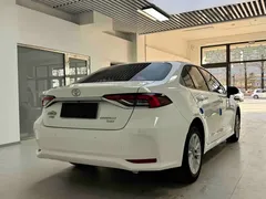 2021 Toyota Corolla 1.2T S-CVT Elite Plus, белый — фото 6