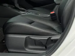 2023 Toyota Corolla 1.2T Elite, белый — фото 20