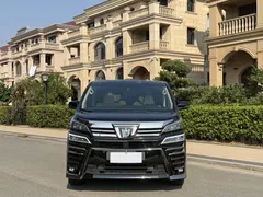 2021 Toyota Vellfire Hybrid 2.5L HV Premium, чёрный — фото 2